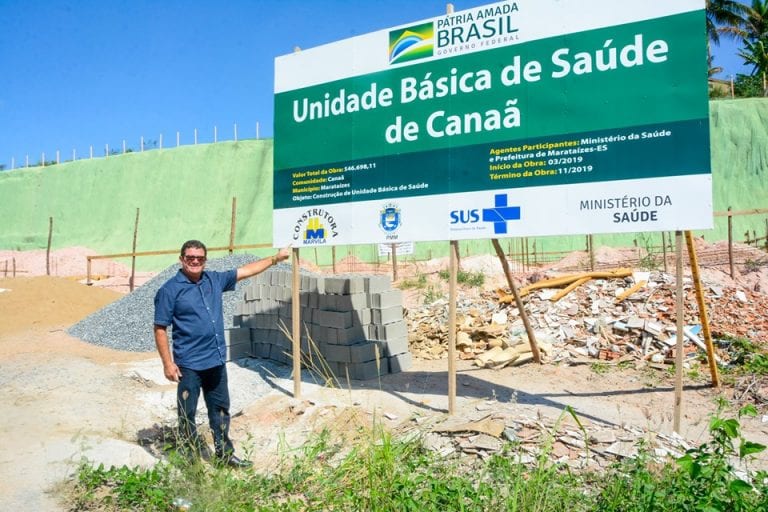 Prefeito de Marataízes visita obra da nova Unidade Básica de Saúde de Canaã