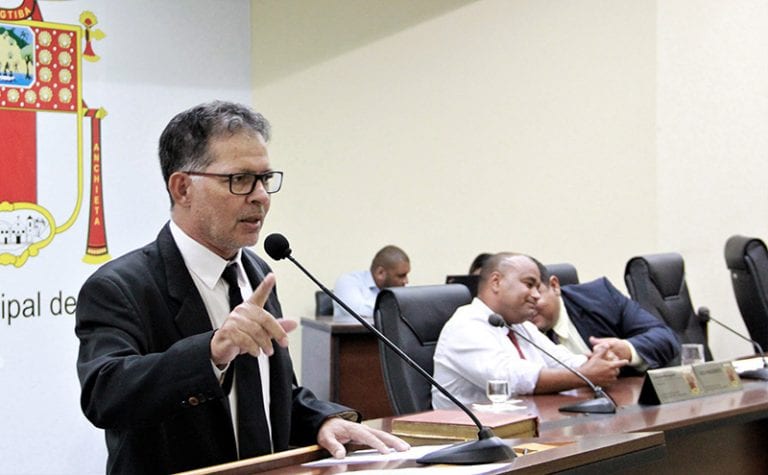 Caliman pede que a Câmara processe a EDP/Escelsa por picos de energia em Anchieta
