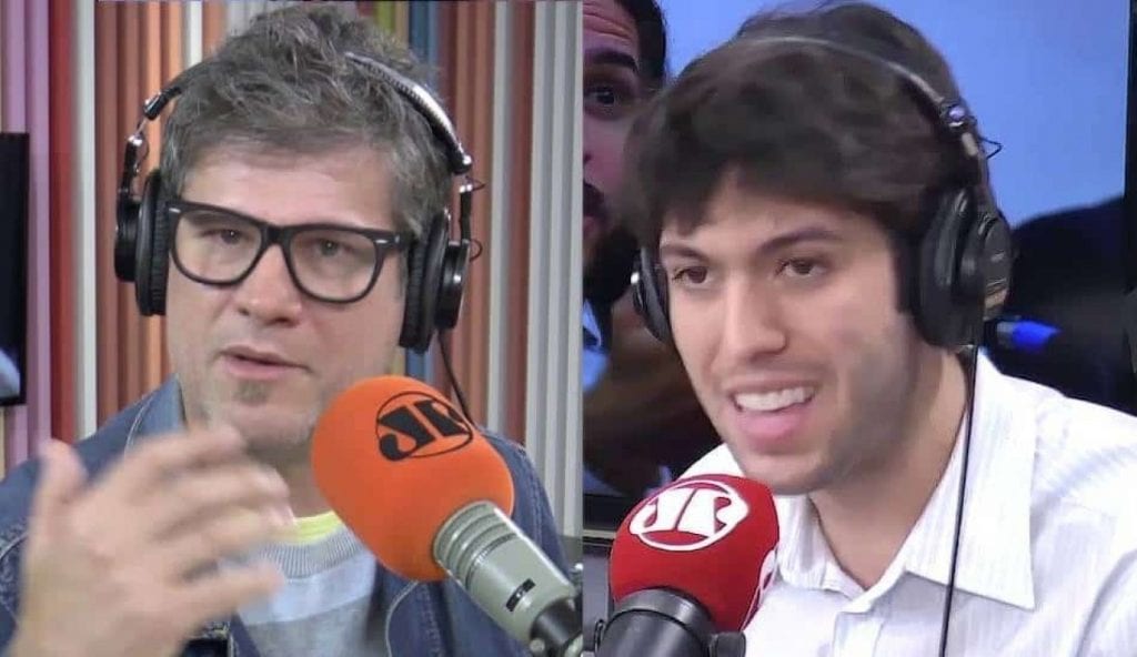 Edgard Piccoli e Caio Coppolla travam discussão ao vivo na Jovem Pan no caso Bolsonaro
