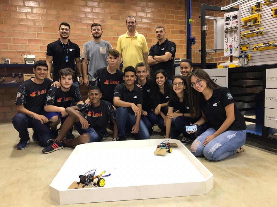 Protótipos de robôs são produzidos por alunos de Colatina - Portal Maratimba