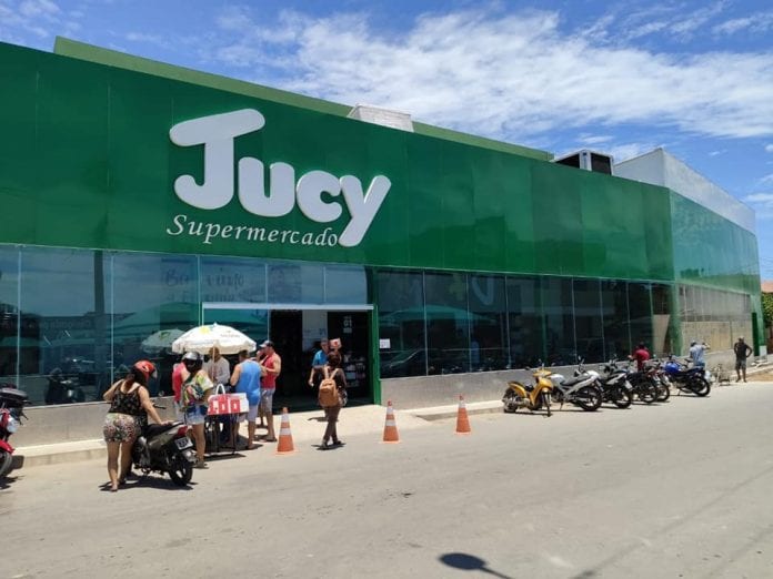 Supermercado Jucy volta a funcionar após ação da NUROC em Marataízes
