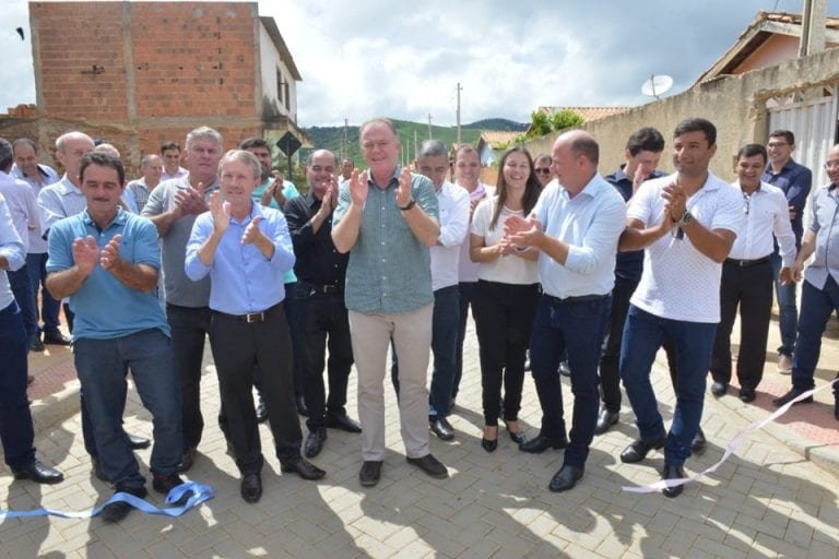 Mantenópolis recebe R$ 3 milhões em obras de drenagem e pavimentação