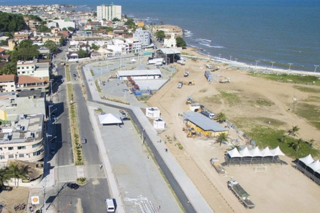 Praia central de Marataízes com internet gratuita para turistas e munícipes