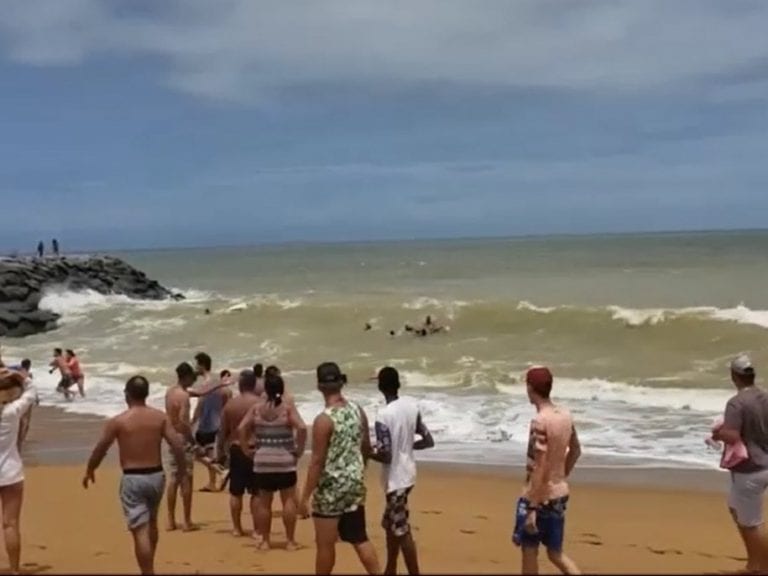 Marataízes registra dois afogamentos na Praia Central