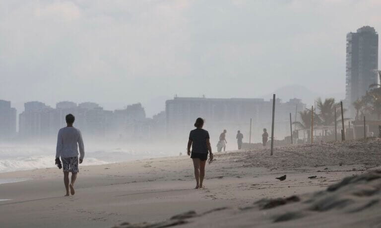 Ciclone do sul do país influencia clima do Rio e vai para o oceano