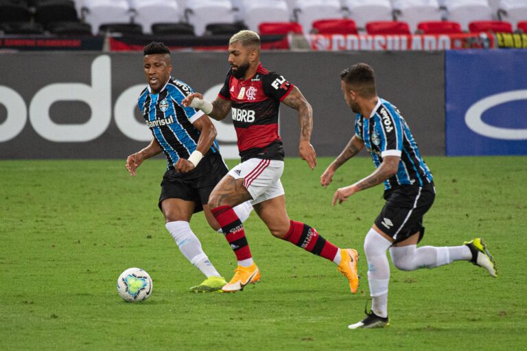 Gabigol defende Torrent após empate do Flamengo no Brasileiro