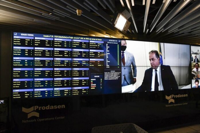 Senado não vota mudança, e nova lei de dados entra em vigor amanhã