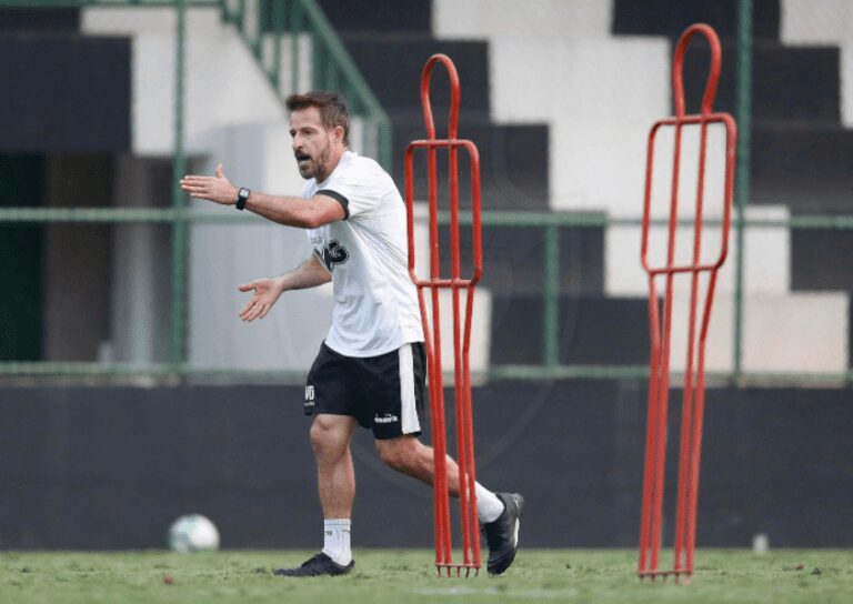 Ramon espera melhora ofensiva do Vasco contra o Goiás