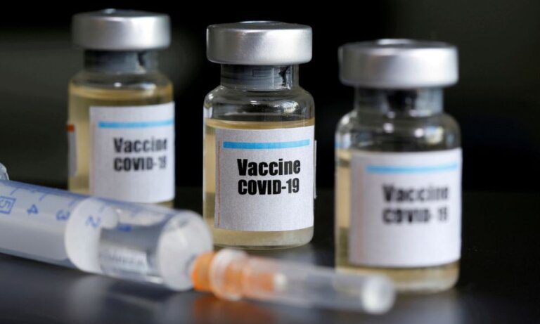 Estudo com vacina de Oxford é suspenso no Reino Unido após efeito adverso em paciente