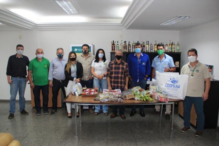 Seag recebe cooperativas da Agricultura Familiar