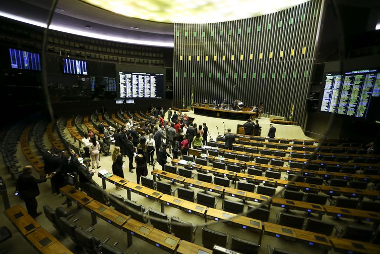 Direitos políticos de mulheres: Brasil é o 9º entre 11 países, diz ONU