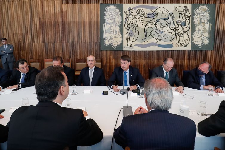 Presidente Jair Bolsonaro faz declaração à imprensa; acompanhe ao vivo
