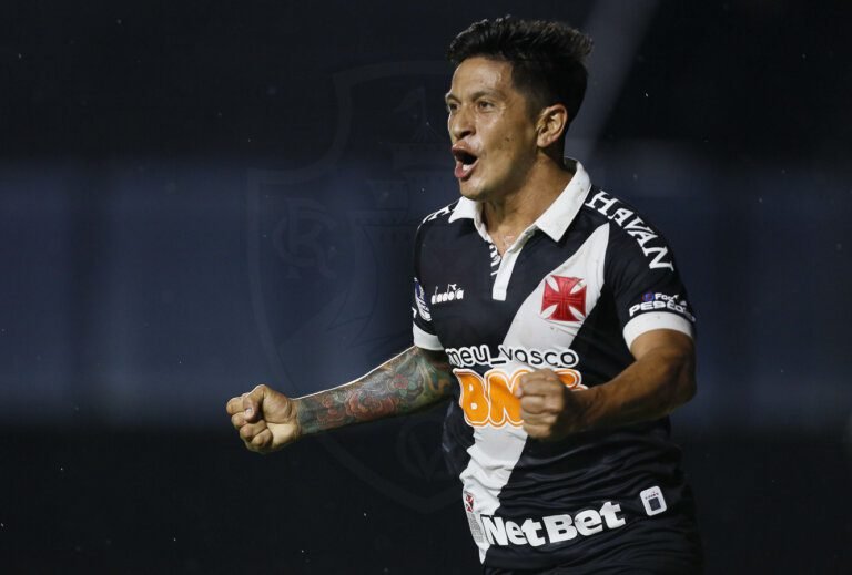 Cano vibra com boa fase no Vasco