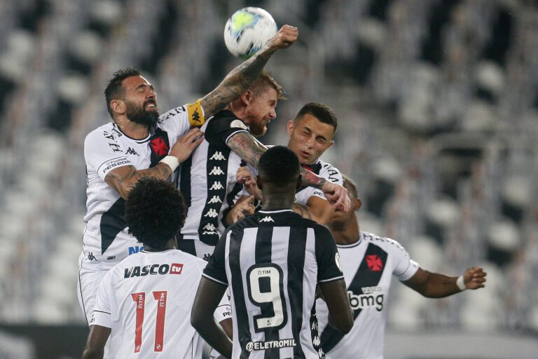 Leandro Castán admite má atuação do Vasco em derrota para o Botafogo