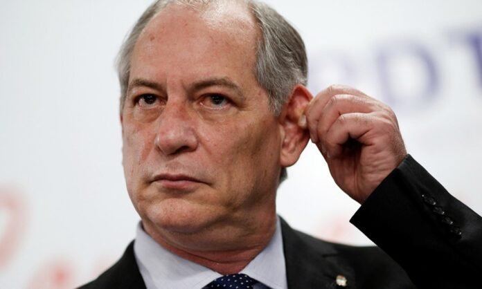 Ciro Gomes testa positivo para covid-19