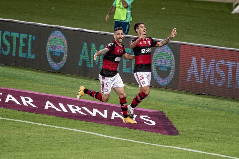Thuler valoriza briga por vagas na defesa do Flamengo