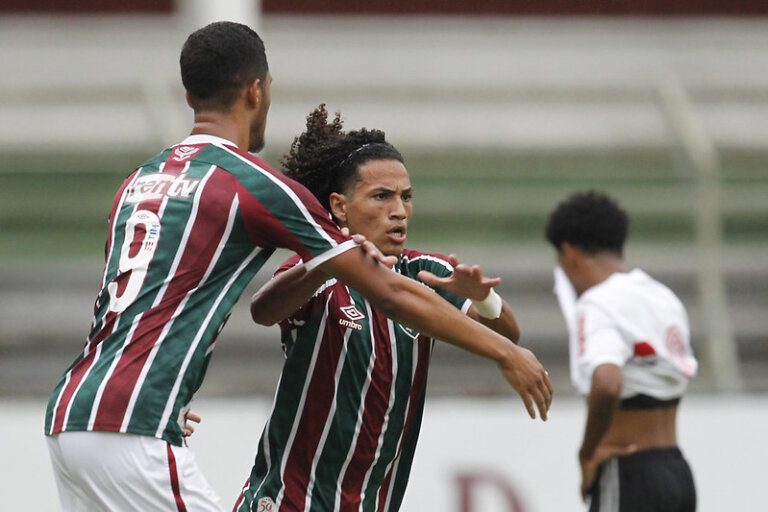 Fluminense vence o São Paulo no Brasileirão sub-20; Santos bate o América-MG