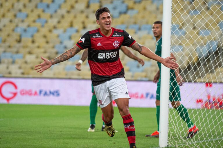 Pedro é convocado e será desfalque do Flamengo na Copa do Brasil
