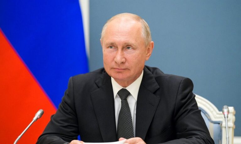 Rússia está pronta para fornecer vacina a outros países, diz Putin