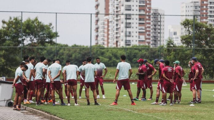 Fluminense volta ao trabalho e terá desfalques na quarta