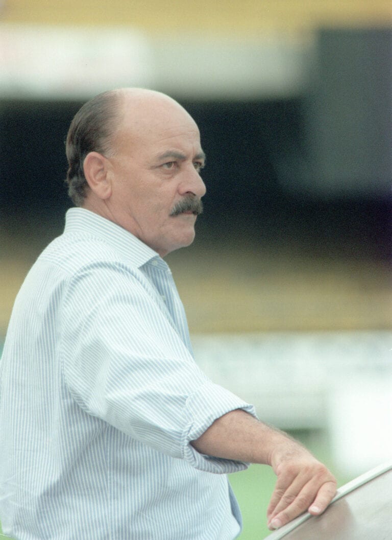 Morre José Luiz Carbone, ex-jogador e treinador campeão com o Fluminense