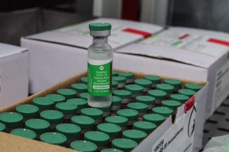 Covid-19: Cachoeiro recebe 2.180 doses da vacina de Oxford