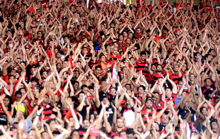 Com Palmeiras e Santos na cola, Flamengo lidera ranking de engajamento nas redes sociais