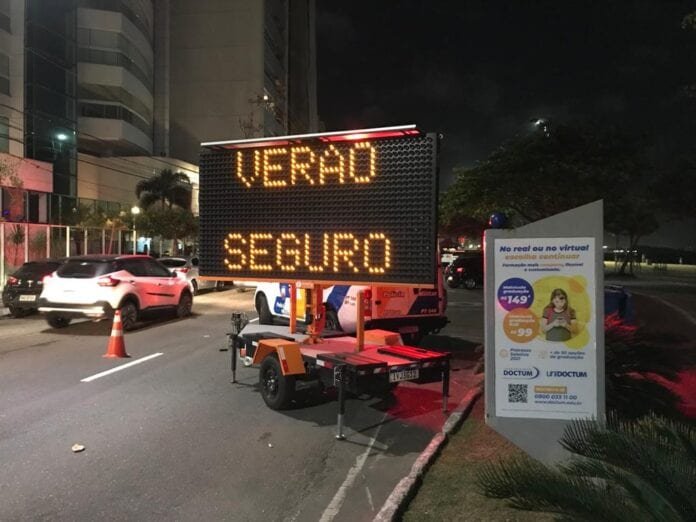 Operação conjunta autua motoristas dirigindo com habilitação suspensa em Vitória