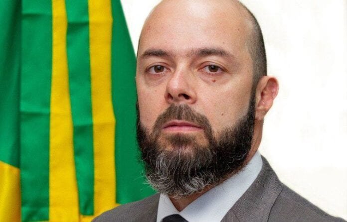 Servidor de carreira da Anatel é o novo secretário de Telecomunicações