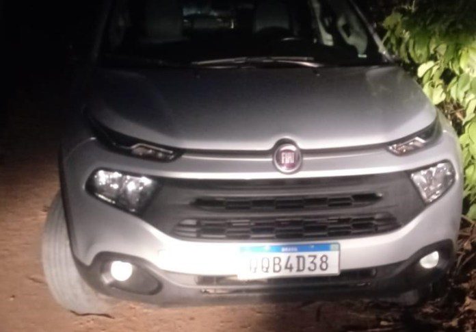 Polícia recupera carro de mulher baleada durante tentativa de assalto em Marataízes
