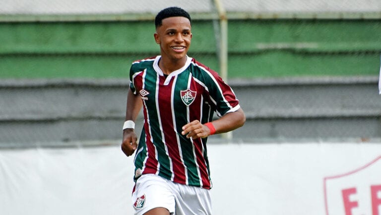 Jovem do Flu desperta atenção do City e é apontado como ‘novo Neymar’ por jornal inglês