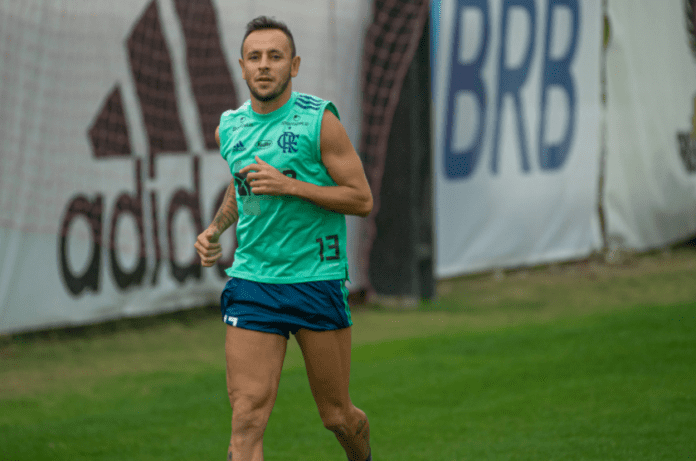 Rafinha desabafa sobre desistência do Flamengo em sua contratação