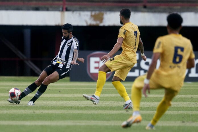 Botafogo faz novo confronto direto contra Portuguesa