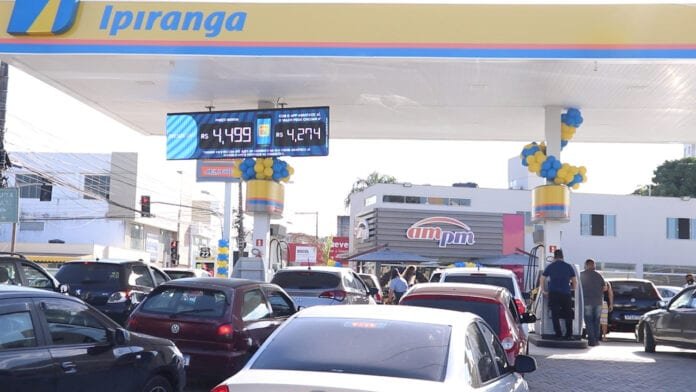 Com proposta diferenciada, Rota 22 é o novo posto de combustível de Guarapari