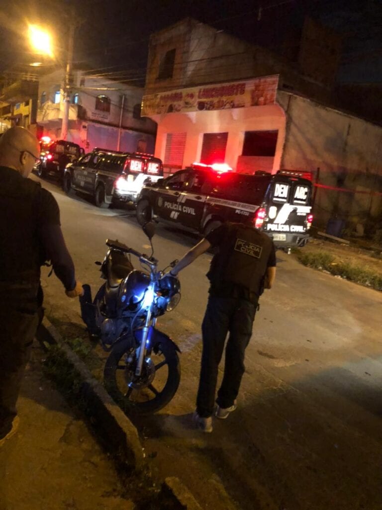 Suspeito é detido com moto e celular roubados em Cariacica