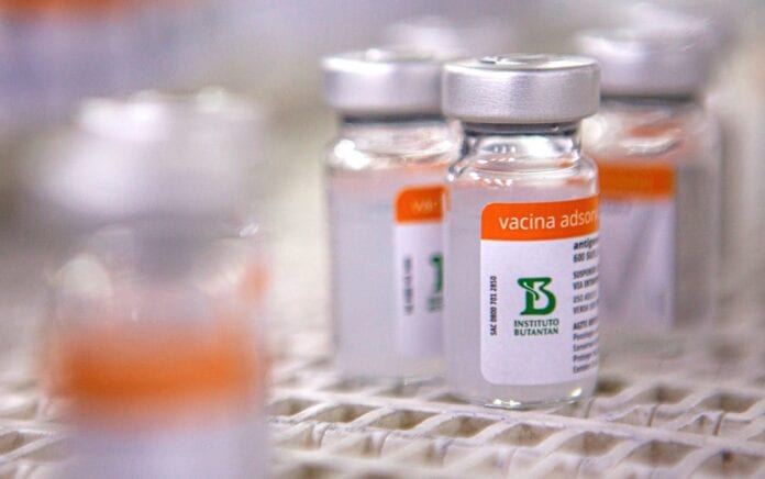 Pesquisa da CNM revela que falta de imunizantes ainda atinge mais de mil Municípios nesta semana
