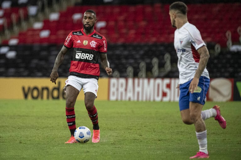 Emocionado, Gerson se despede do Flamengo: “Só tenho a agradecer”