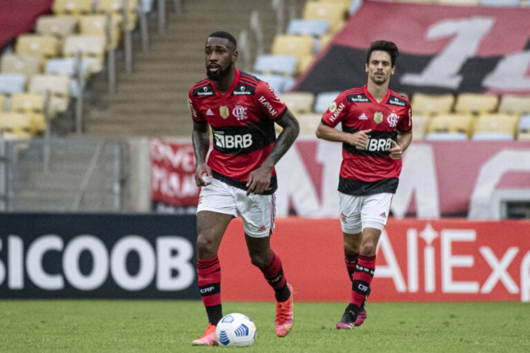 Gerson aproveita últimos momentos pelo Flamengo e fala em voltar no futuro