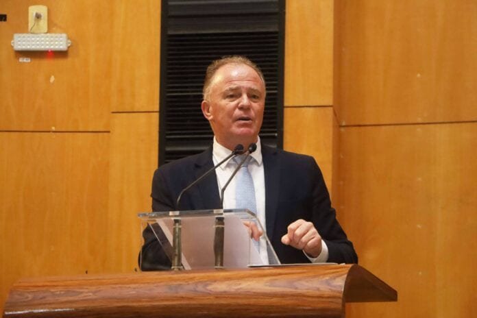 Governador Casagrande presta contas de gestão na Assembleia Legislativa