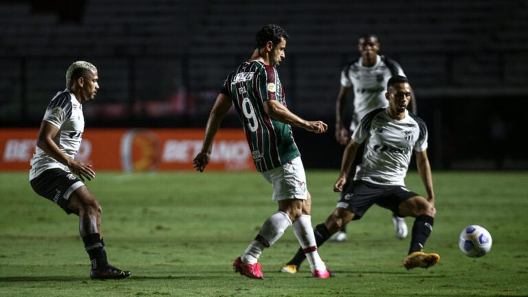 Fluminense pode não ter atacantes disponíveis para jogo contra Cerro Porteño