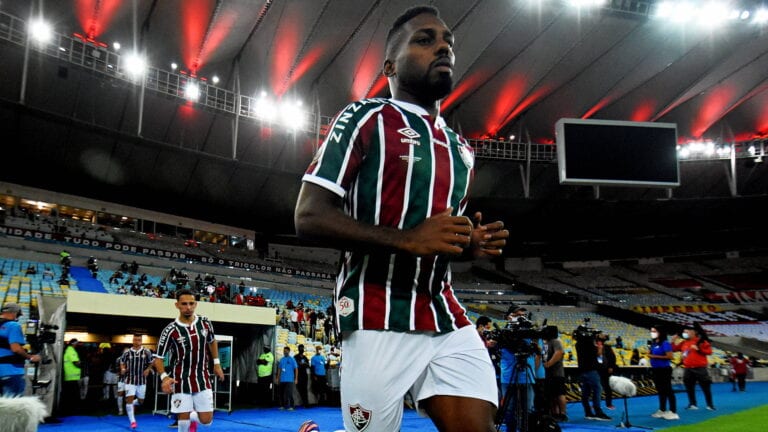 Luccas Claro mira bons resultados com o Flu e visa a Libertadores