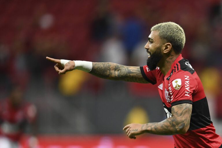 Flamengo goleia novamente o Olimpia e avança à semifinal da Libertadores