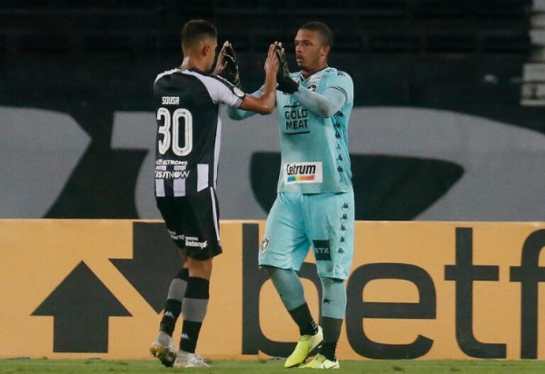 Diego Loureiro valoriza trabalho do Botafogo na Série B: “Temos grandes coisas para conquistar”