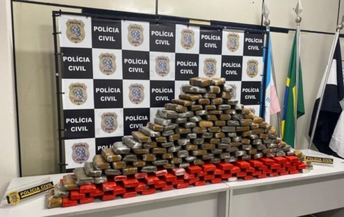 Polícia Civil Prende Dois Homens E Apreende 150 Quilos De Maconha Em