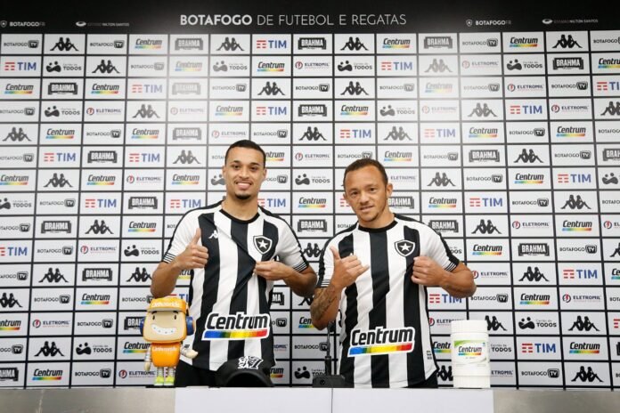 Carlinhos e Luiz Henrique exaltam triunfo em primeiro jogo pelo Botafogo