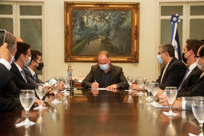 Estado anuncia reajuste da remuneração de advogados dativos