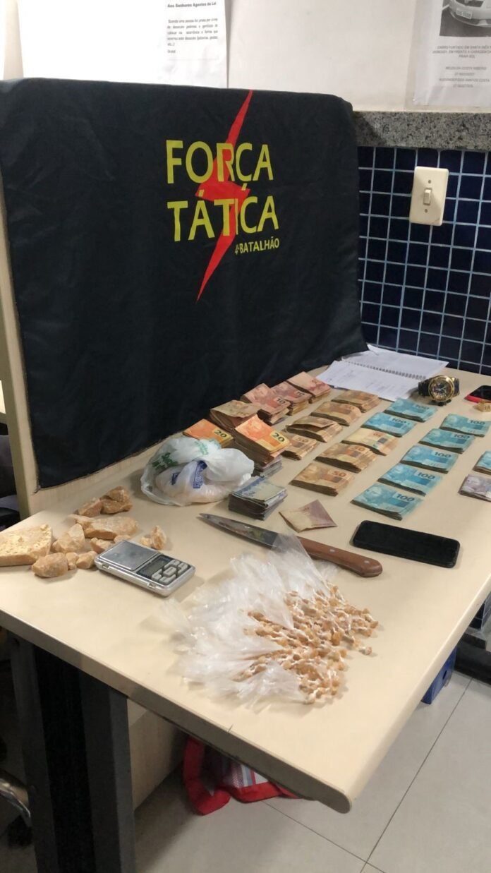 Polícia Militar prende homem que chefiava tráfico de drogas e vivia vida de luxo em Guarapari