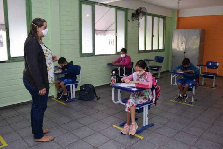 Rematrícula nas escolas municipais de Cachoeiro começa nesta quarta-feira (24)