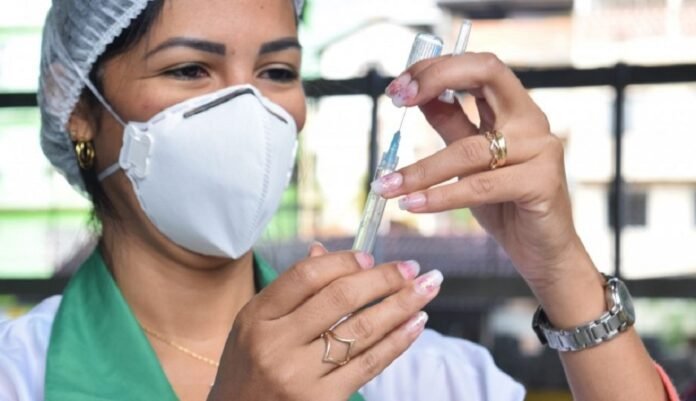 Espírito Santo já vacinou 80% da população capixaba contra a Covid-19