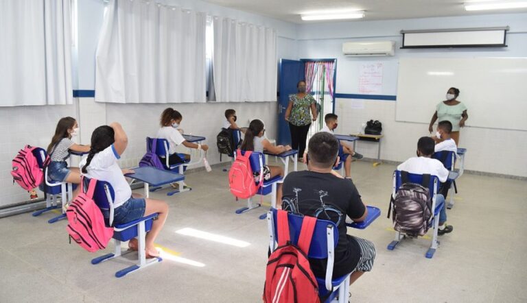 Hoje é o último dia de rematrícula nas escolas municipais de Cachoeiro